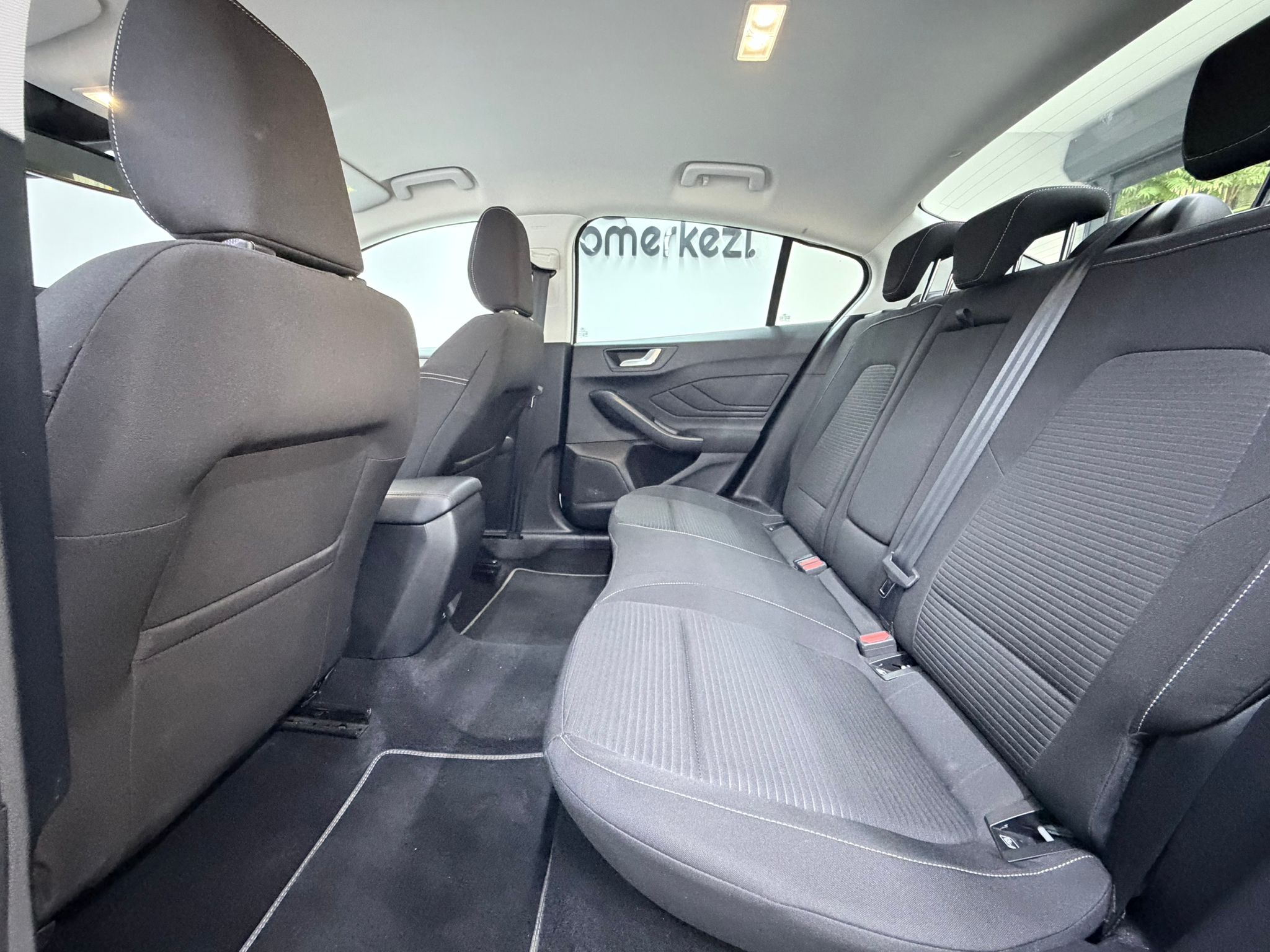FORD FOCUS 11
